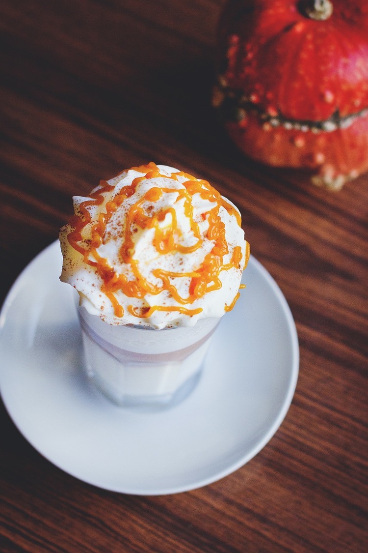 Iced Pumpkin Spice Latte with Caramel Recipe